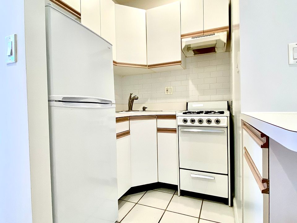 1st image of 506 E 82nd St APT 20