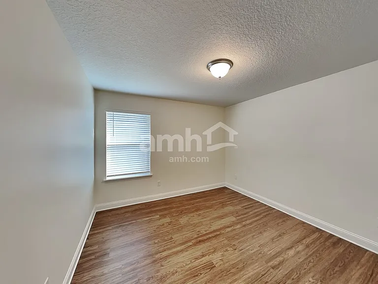 3136 Creek Village Lane Grn — Photo 14