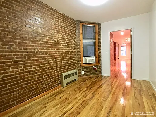 Rented by Sovereign Associates | media 4