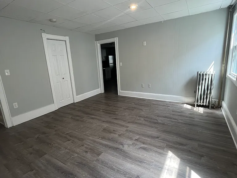 29 Houghton St #4 — Photo 12