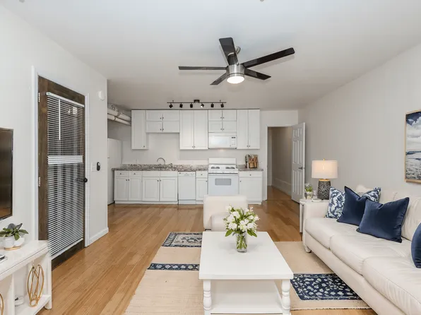 Wolcott Apartments, 1410 N Marion St #1414-21A, Denver, CO 80218