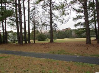 1076 Meadowlands Trl NW, Calabash, NC 28467