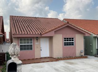 2124 W 54th St, Hialeah, FL 33016
