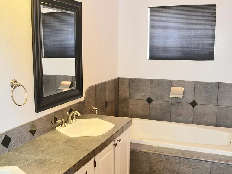 200 Camino Cortina — Photo 29