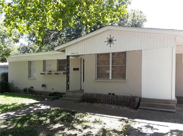 8417 Monmouth Dr, Fort Worth, TX 76116