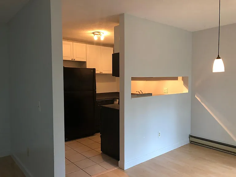 124 Quarry Hill Rd — Photo 3