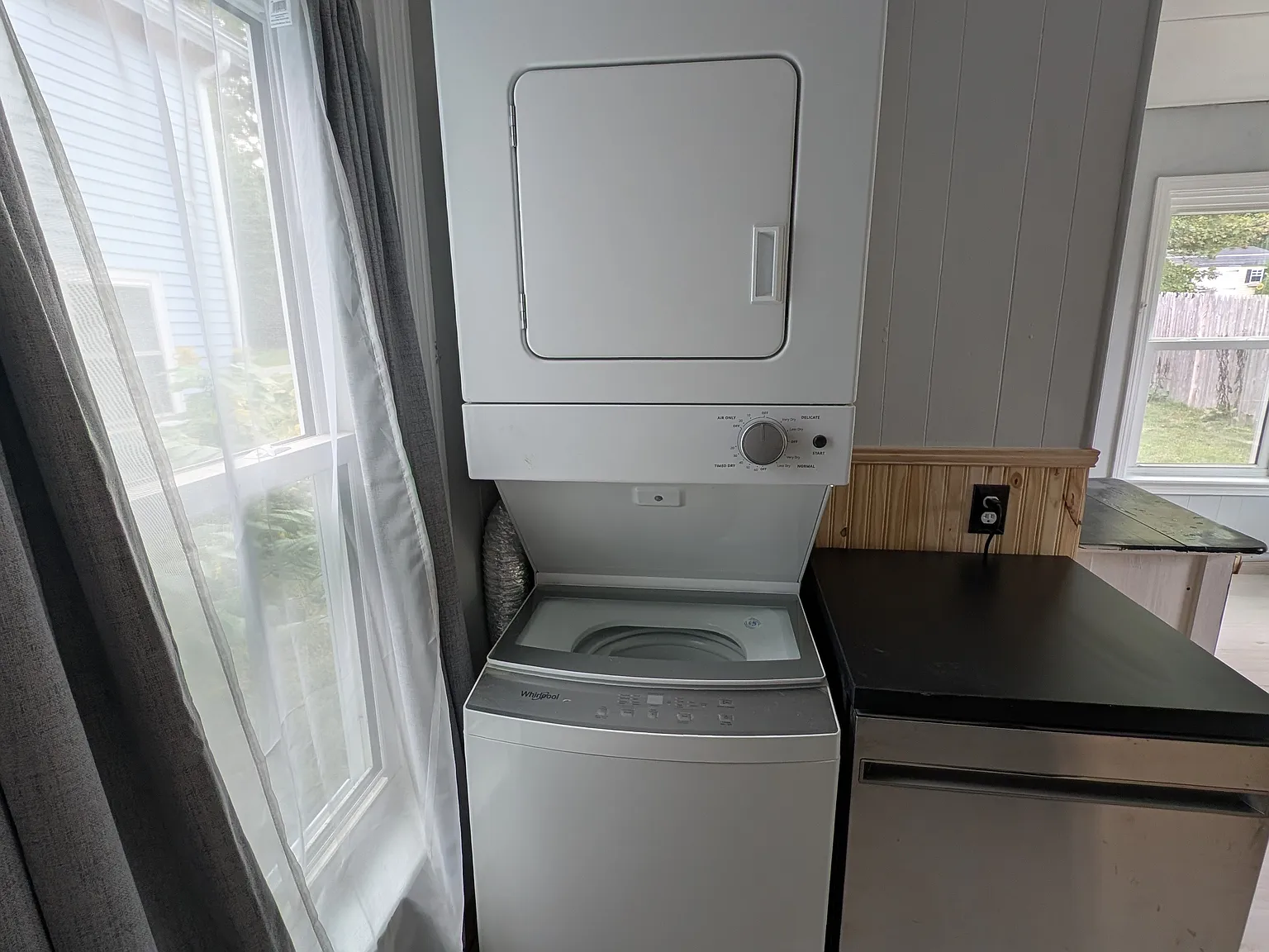 3 bed, 1200 sqft, $2,500 — Photo 4