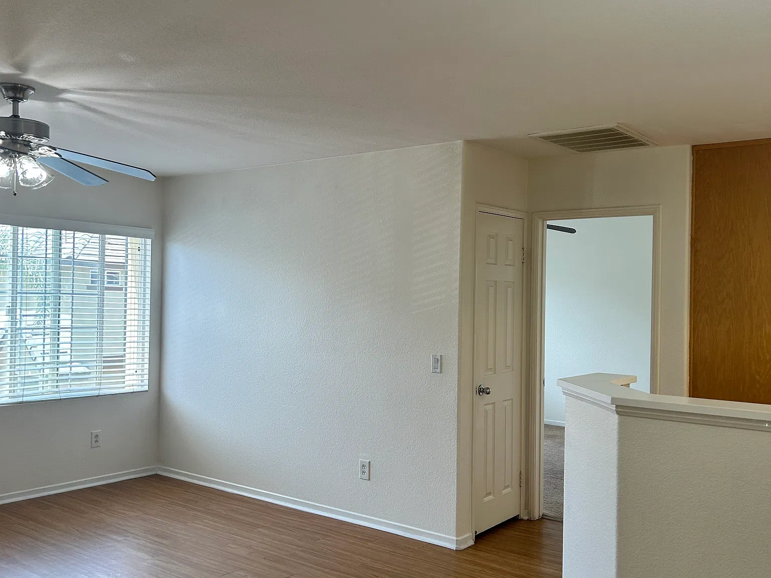 2 bed, 1060 sqft, $2,895 — Photo 4