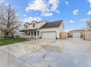 2110 S Plateau Dr, Nampa, ID 83686