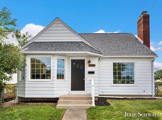 1901 Galewood Ave SW, Wyoming, MI 49509