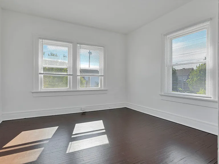 215 Martin Luther King Jr Blvd — Photo 26