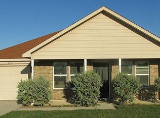 210 21st St, Hempstead, TX 77445