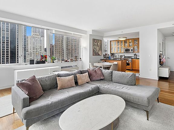 2nd image of 200 W End Ave APT 20A