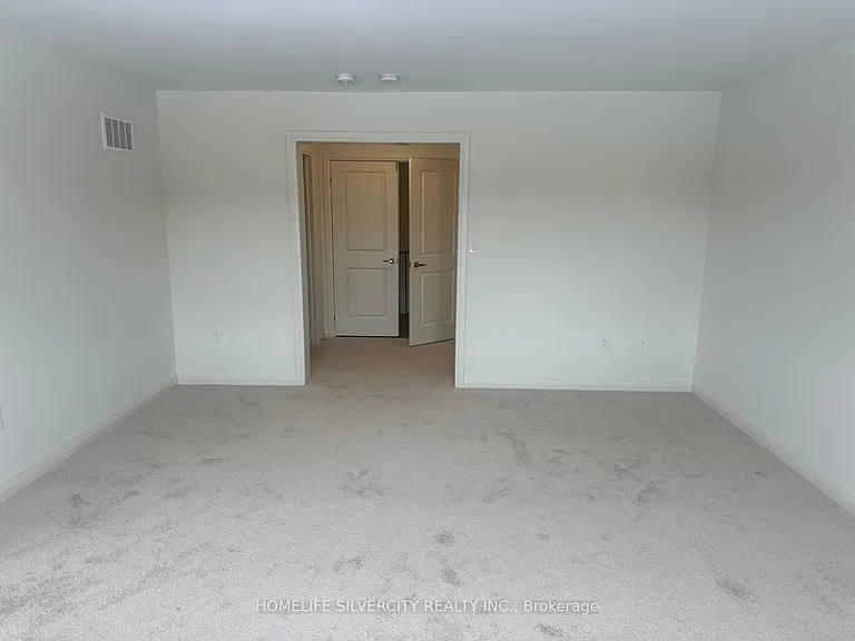 116 Bluebird Blvd — Photo 22