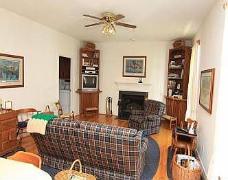 5th image of 126 Old Heritage Ct
