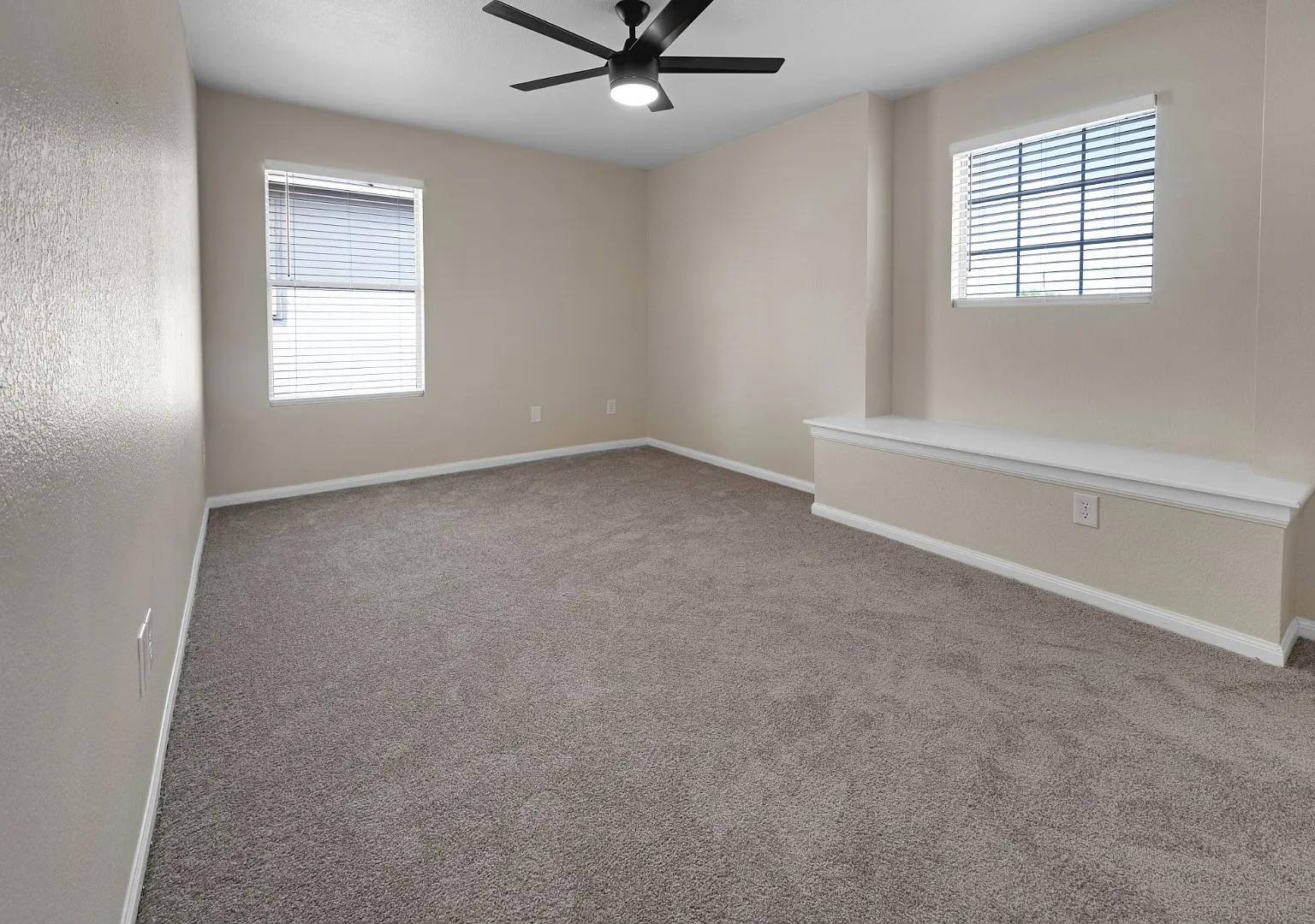 2310 Mikulec Dr — Photo 3
