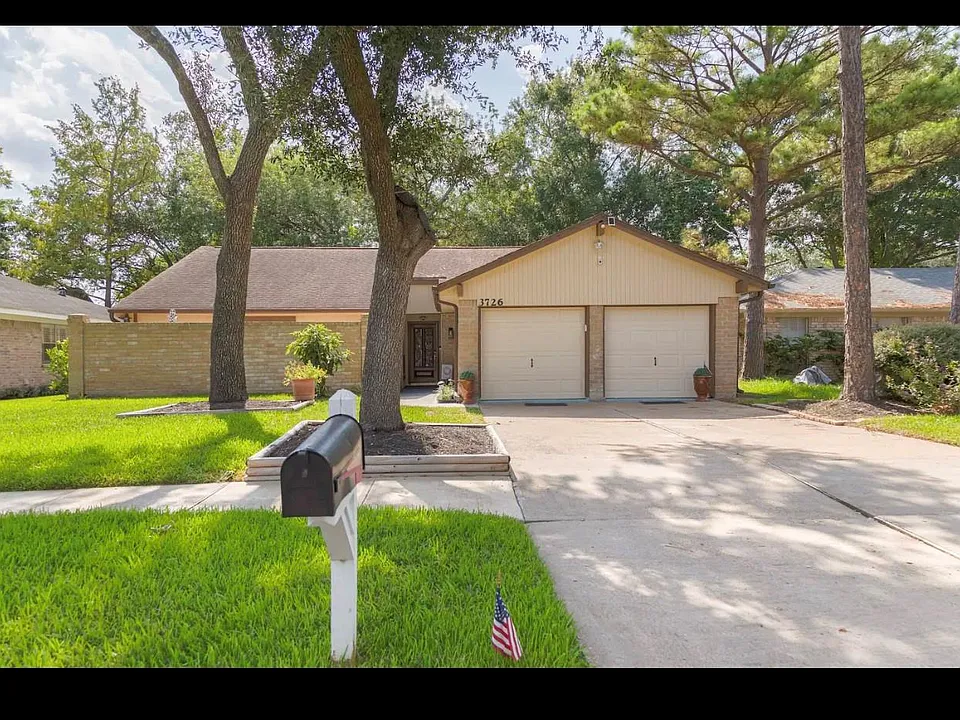 3726 Quail Meadow Dr