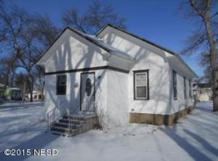 301 Pioneer Ave, Hayti, SD 57241