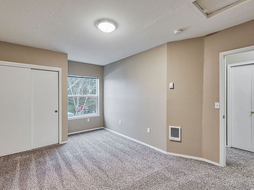 Living Room Nolan Ridge Apartments Keizer OR