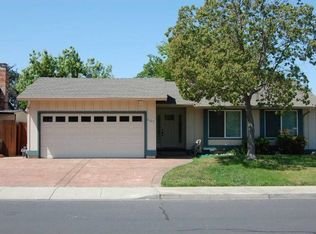667 Alameda Dr, Livermore, CA 94551