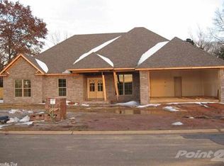 1300 Bent Tree Ln, Searcy, AR 72143