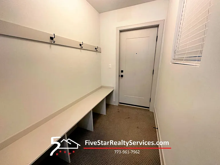 4420 S Prairie Ave #1 — Photo 6