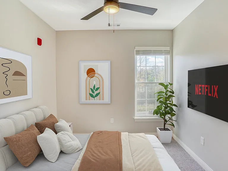 The Interurban Apartments — Photo 19