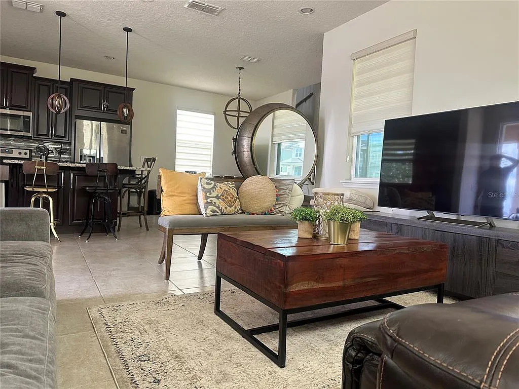 3 bed, 2.5 bath, 1540 sqft, $2,850 — Photo 4