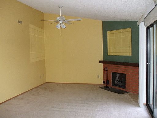 5th image of 270 SE Barrington Dr #305