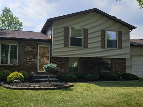 2669 River Bend Dr, Lima, OH 45807
