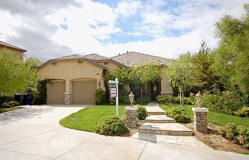 2nd image of 22140 Crestline Trl