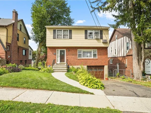62 Durst Place, Yonkers, NY 10704