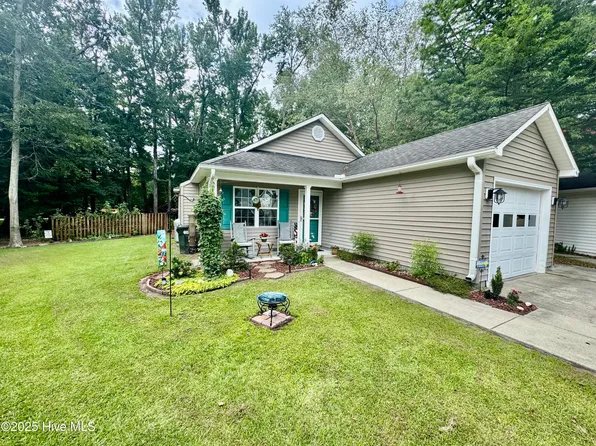 934 Dickinson Court, New Bern, NC 28562