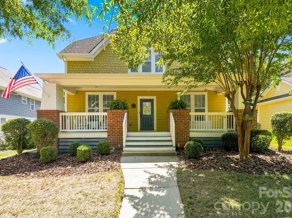 11106 Harbert Rd, Huntersville, NC 28078