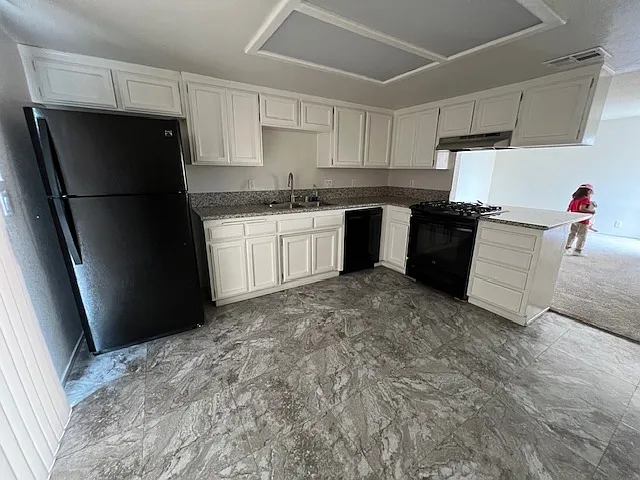 345 S Sunset St #B — Photo 19