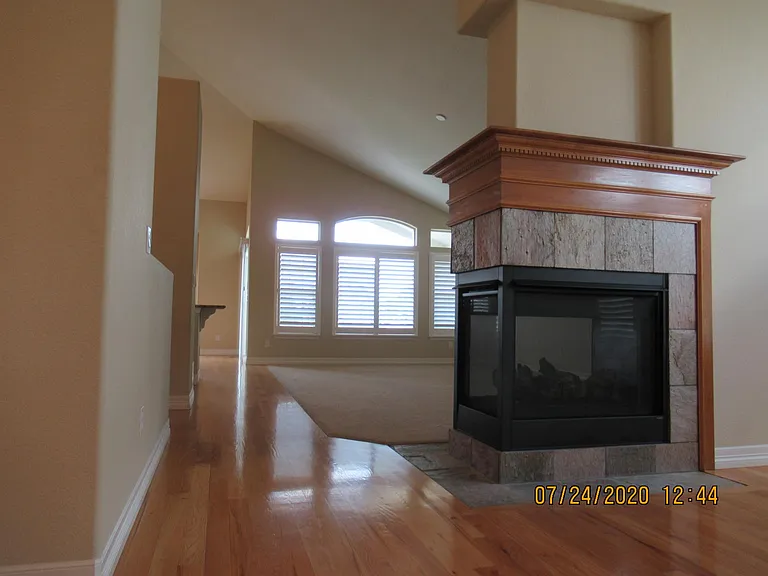26834 E Mineral Dr — Photo 32