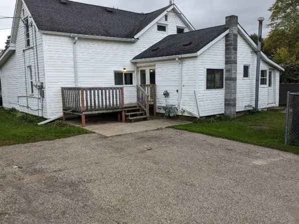 125 Colburn St, Pound, WI 54161