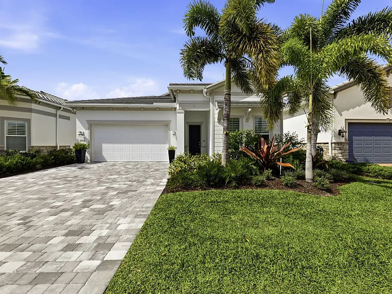 10332 Northbrook Cir — Photo 1