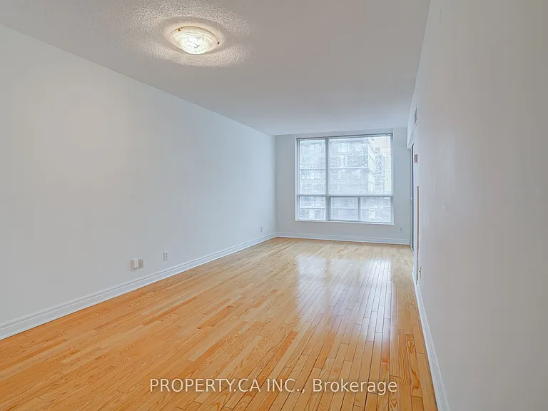 92 King St E #1703 — Photo 15