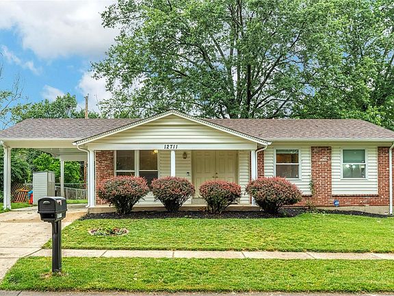 2nd image of 12711 Foxhound Dr