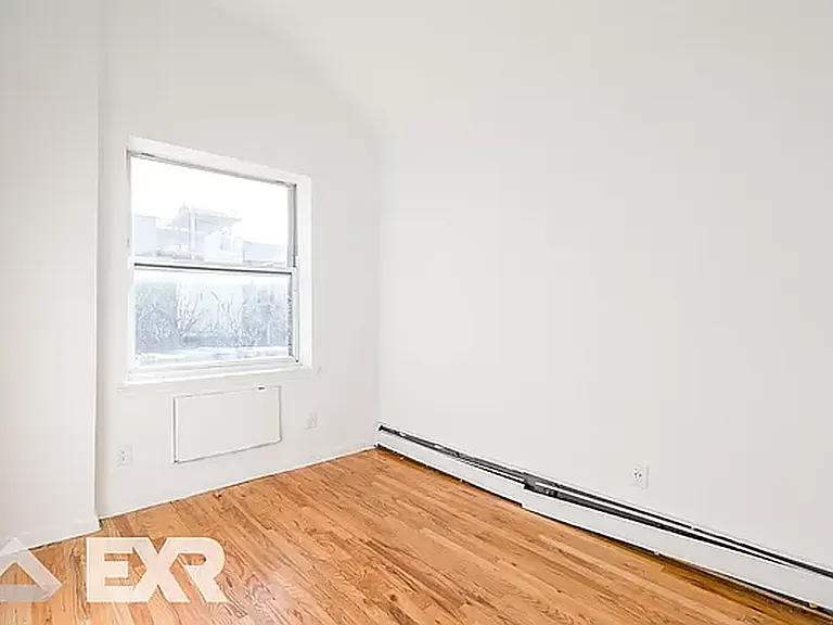 105 Pilling St #2 — Photo 3