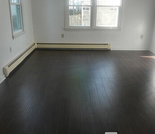 4th image of 192 Arlington St #192
