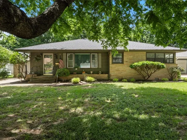 705 Shipley St, Springdale, AR 72764