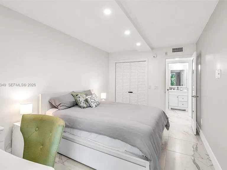 3042 Harwood Dr #3042-D — Photo 21
