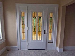 325 Canton Rd, Akron, OH 44312