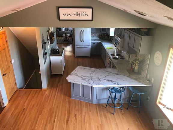 5th image of 1555 210th St