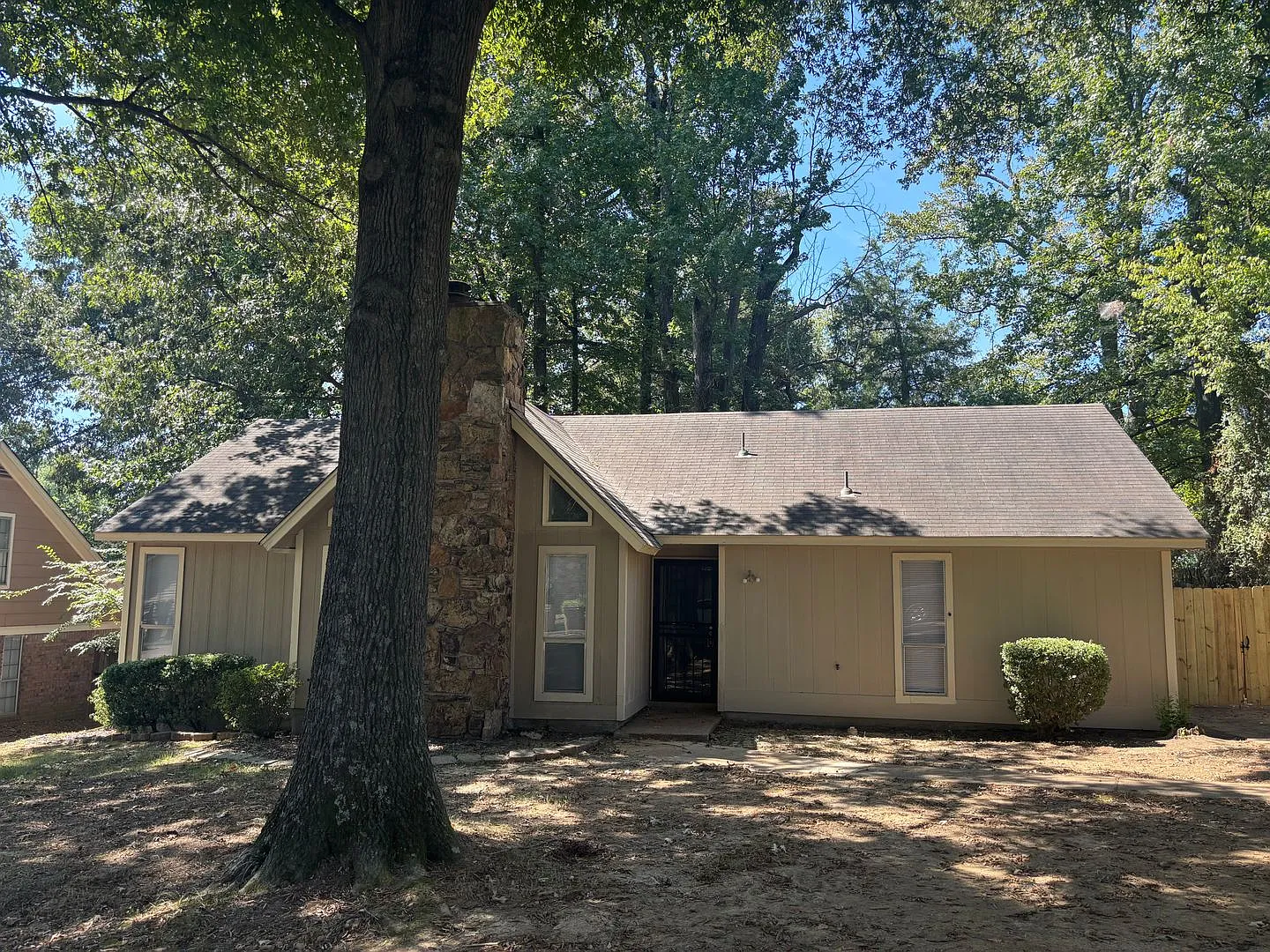 Welcome to 4311 Hunt Cliff Trace! — Photo 2