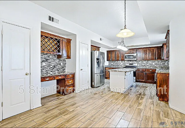 3140 Tierra Agave Dr — Photo 6