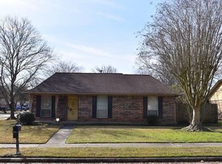11738 Crockett Dr, La Porte, TX 77571