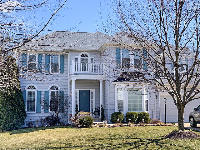 1st image of 410 Sugarland Meadow Dr